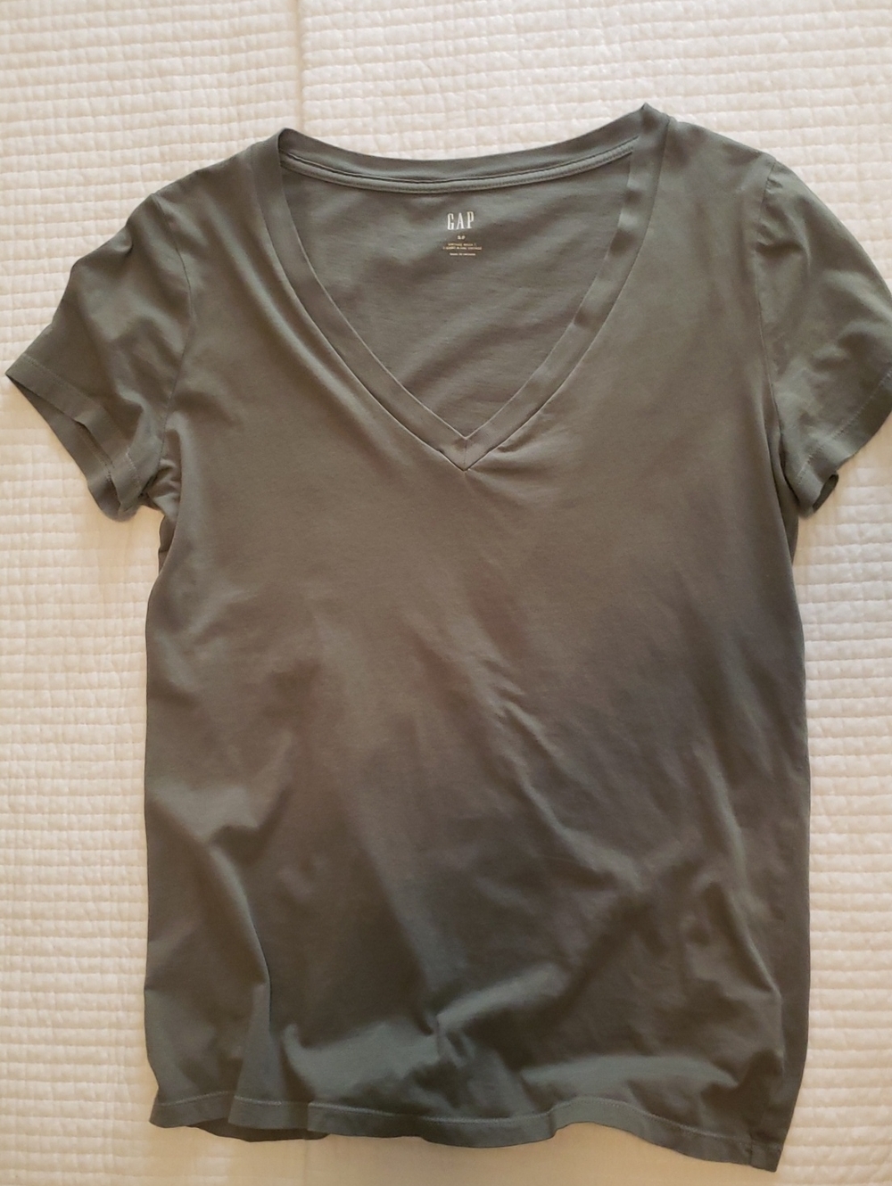 GAP Olive Green V-Neck Short Sleeve Tee Shirt